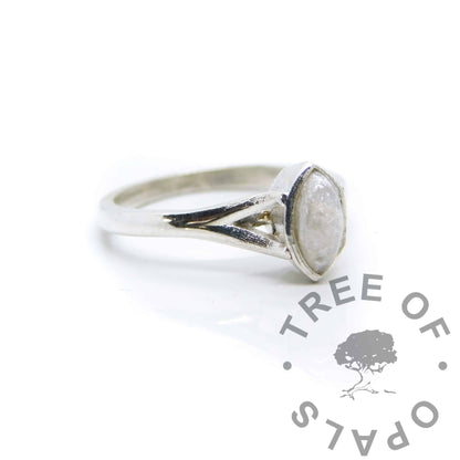 Hannah Breastmilk Ring