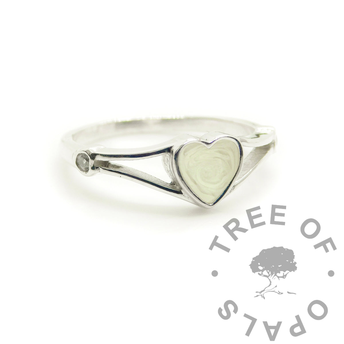 Lexi Breastmilk Heart Ring