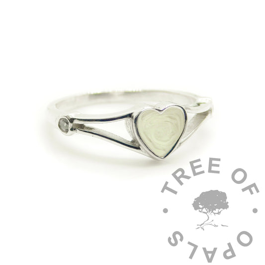 Lexi Breastmilk Heart Ring