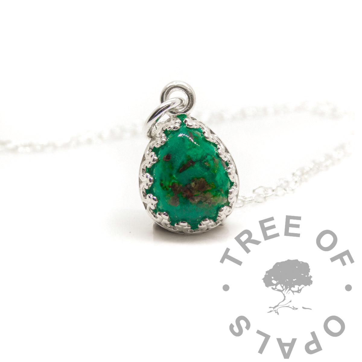 Cord Crown Teardrop Necklace