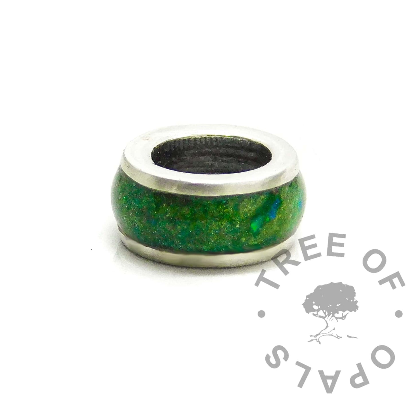 Channel Cremation Bead