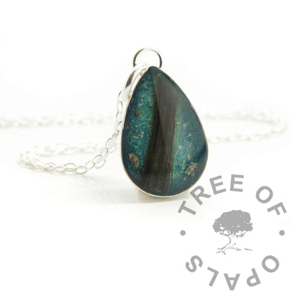 Engravable Ashes Teardrop Necklace
