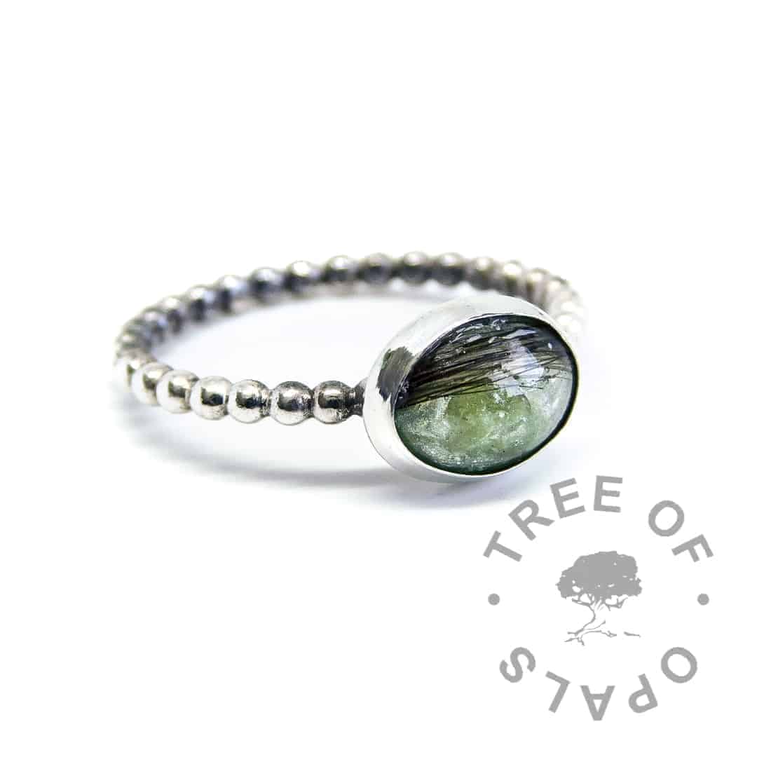 basilisk green lock of hair ring on bubble wire band made of argentium silver (purer than sterling), handmade from scratch