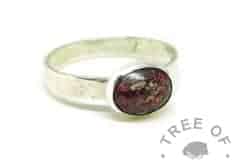 red ashes jewellery ring. Textured 3mm band with dragon's blood red resin sparkle mix