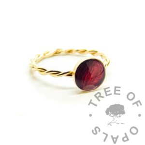 solid gold hair ring, red sparkle mix twisted band ring image mockup