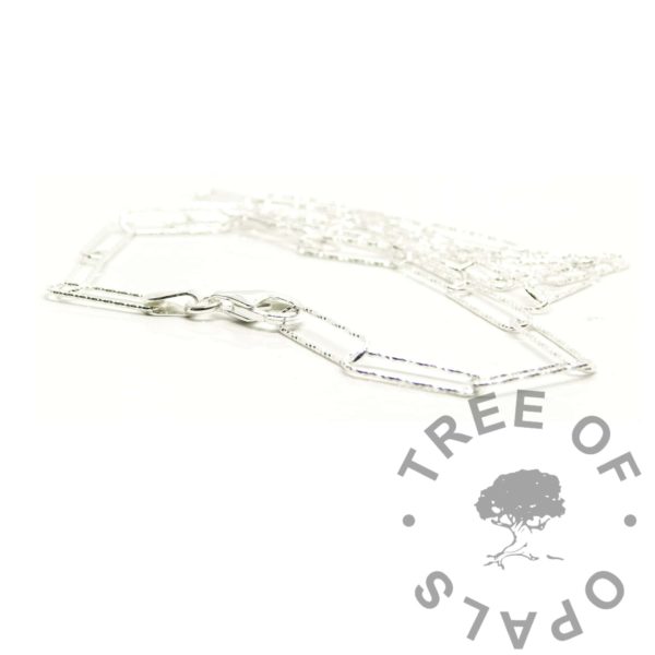 Sterling Silver 3.5mm Sparkle Long Link Round Wire Chain, 100% Recycled Silver, also known as a paperclip chain, each rectangular link is approximately 10mm in length. The total length of the chain is 18" (45cm) and features a trigger clasp fastener. Due to the finished weight, this chain is supplied without a UK hallmark.
