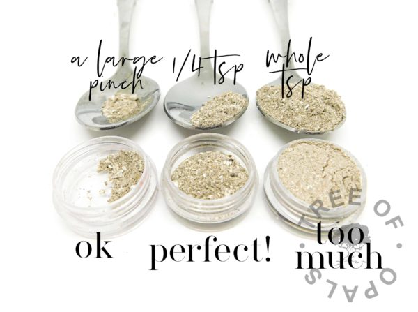 cremation ashes quantities for ashes jewellery. A large pinch = ok. 1/4tsp = perfect! Whole tsp = too much
