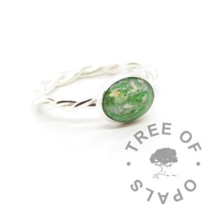 DIY Memorial ring kit 10x8mm ring setting with basilisk green and cremation ashes, with a little red pearlescent powder which shows red in certain lights. Twisted band ring handmade in solid silver