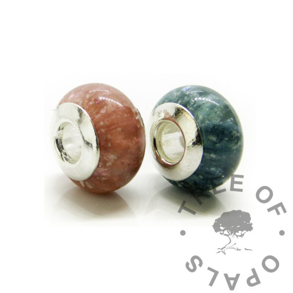 bead sets red and teal ashes bead duo with blank cores. Cremation ashes memorial jewellery with solid sterling silver bead cores. Medium bead 925 keepsake jewelry with dragon's blood red and mermaid teal resin sparkle mix